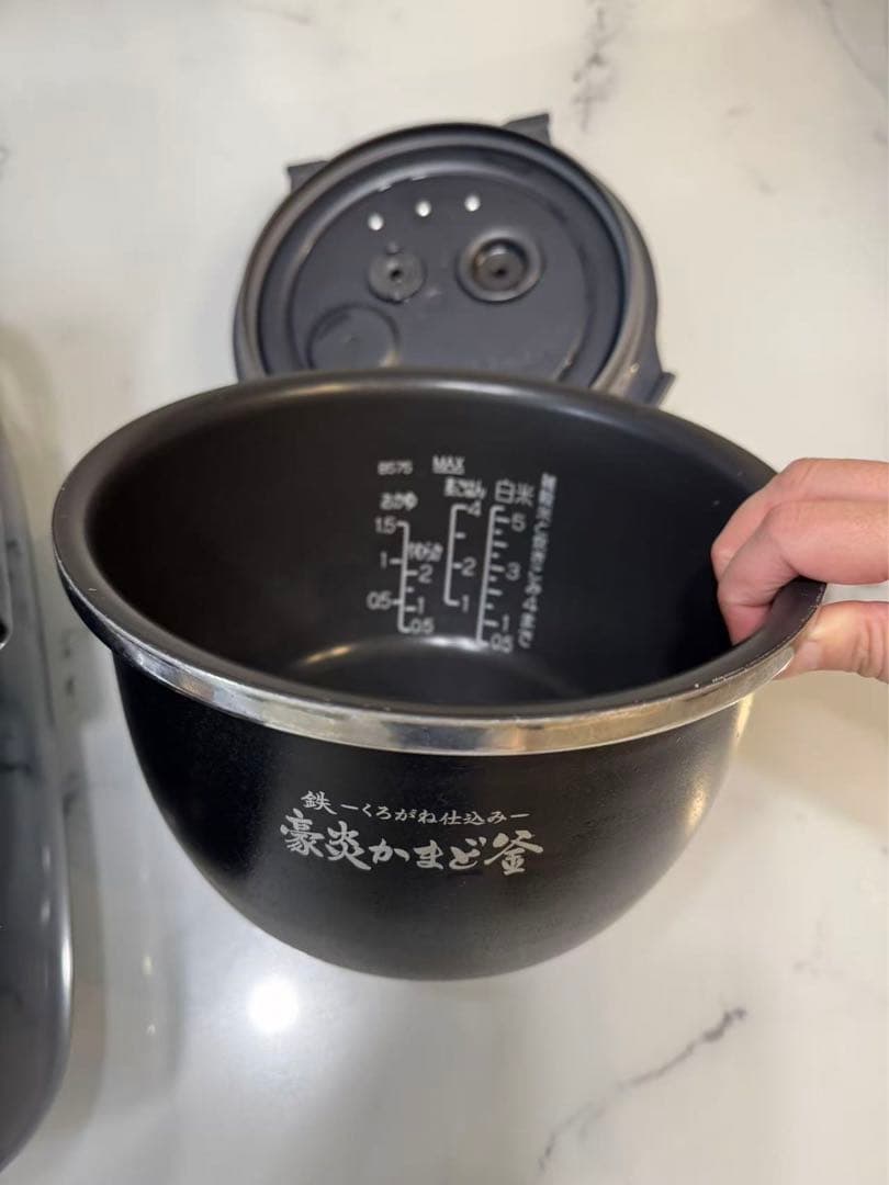 象印　圧力IH炊飯ジャー炎舞炊き 型名NW-LA10型色柄BZ