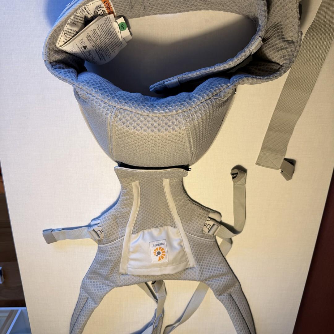 Ergobaby Alta ヒップシートキャリア 抱っこ紐 グレー