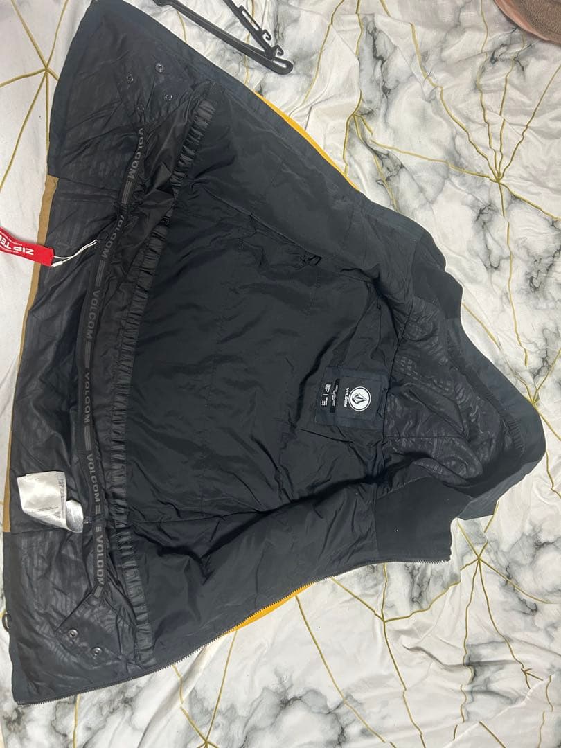 VOLCOM キッズウェア