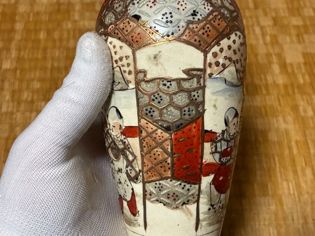 明治期 薩摩焼 金彩 色絵 人物紋 花入 時代物 印あり 箱入