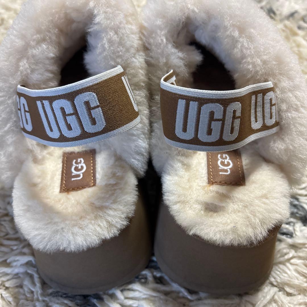 即購入可　UGG プラットフォーム ムートンブーツ ファンケット　厚底