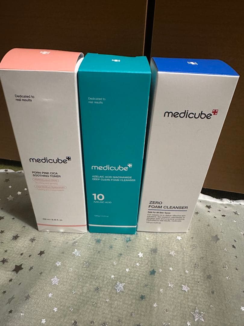 medIcube メディキューブ ダーマエアショット 美顔器セット