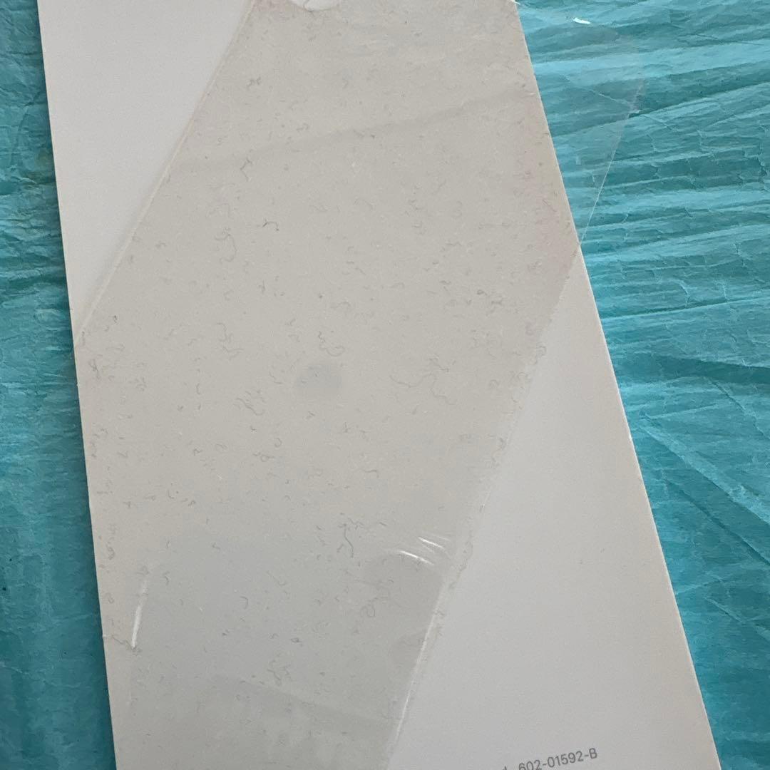 iPhone 8 本体　レッド　64GA