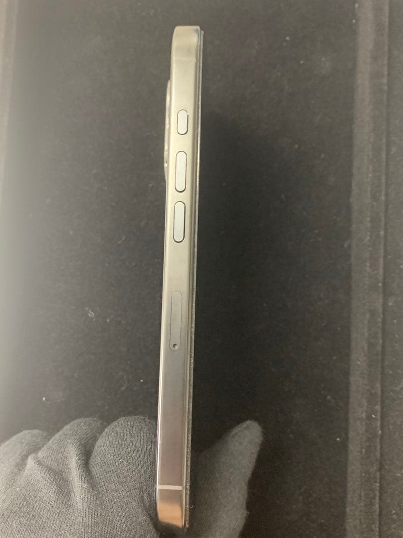 iPhone16pro 256GB 極美品　simフリー　保証つき