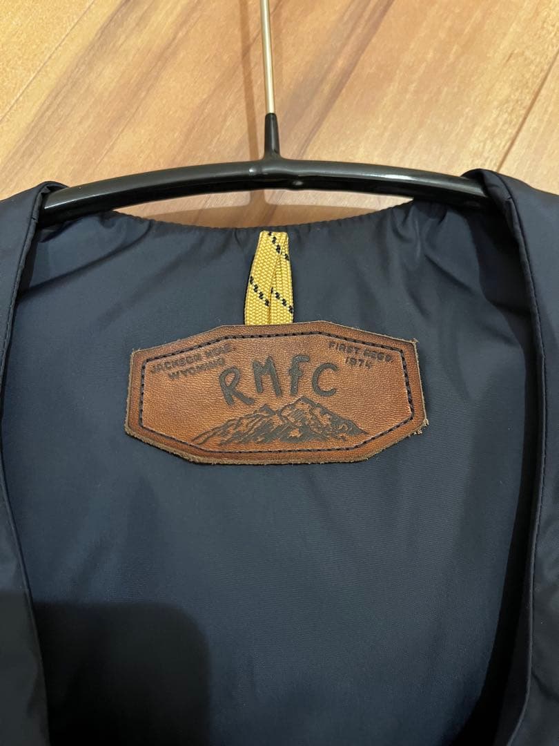 モギショップ　ロッキーマウンテン　ダウンベスト　大島拓身