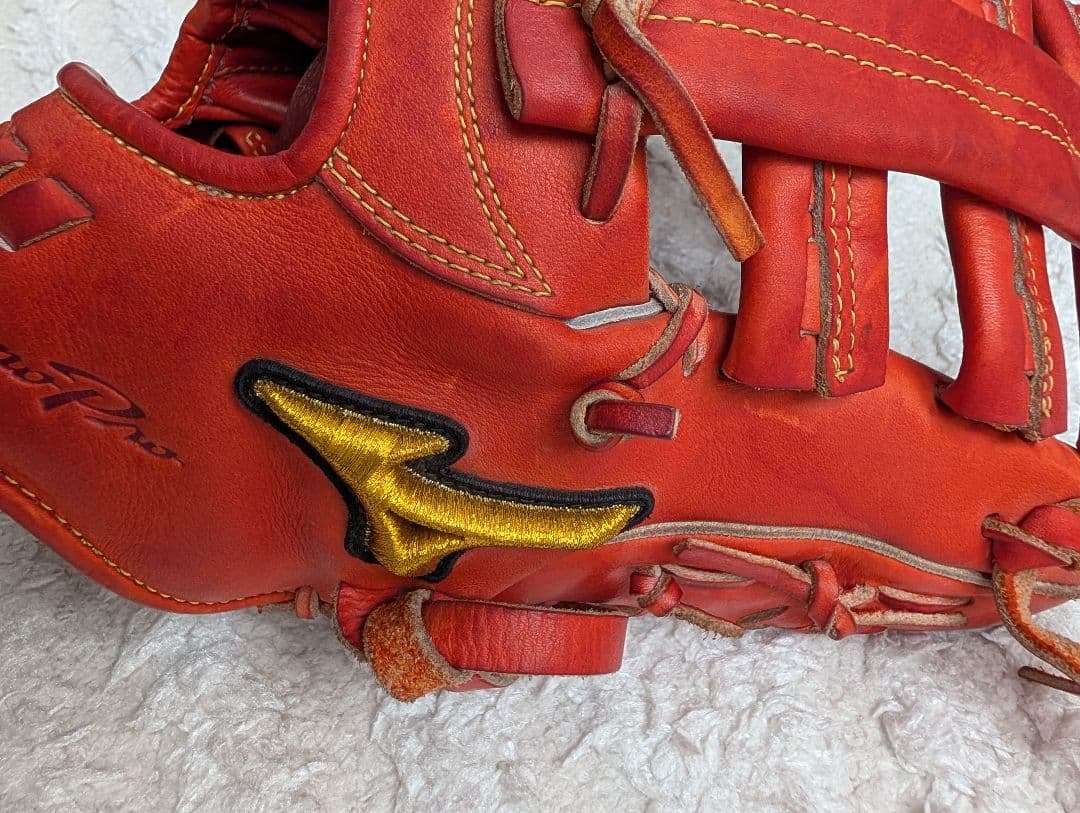 Mizuno Pro レッド グローブ