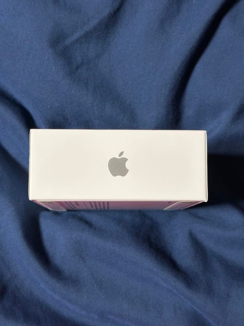 Apple AirPods 4 本体　未開封