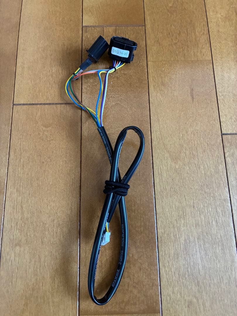 Pivot 3-drive EVO スロットルコントローラー ハーネス付き