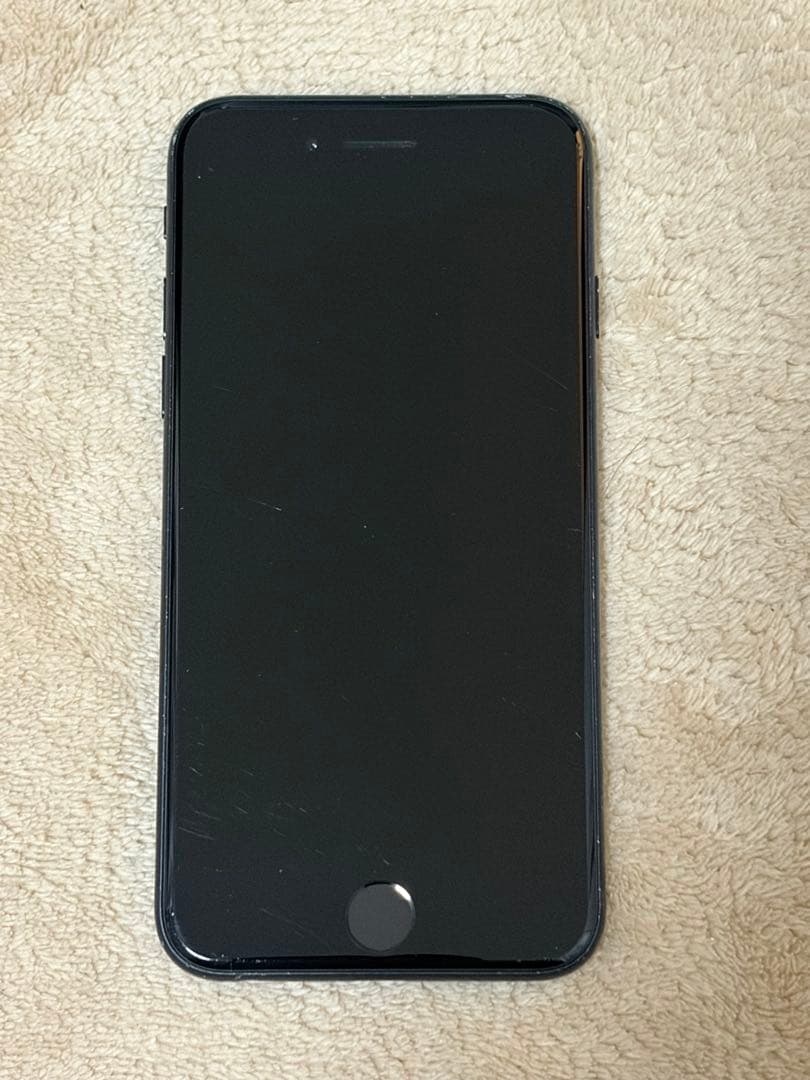 【第三世代】Apple iPhoneSE 64GB SIMフリー 本体のみ