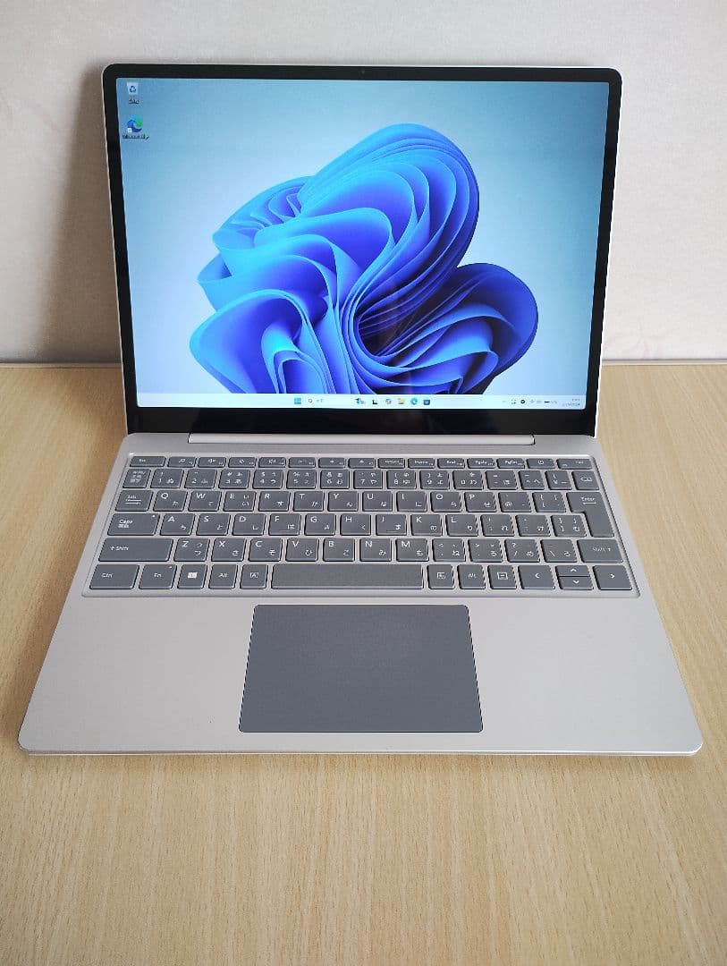美品！ Surface Laptop Go Core i5-1035G1