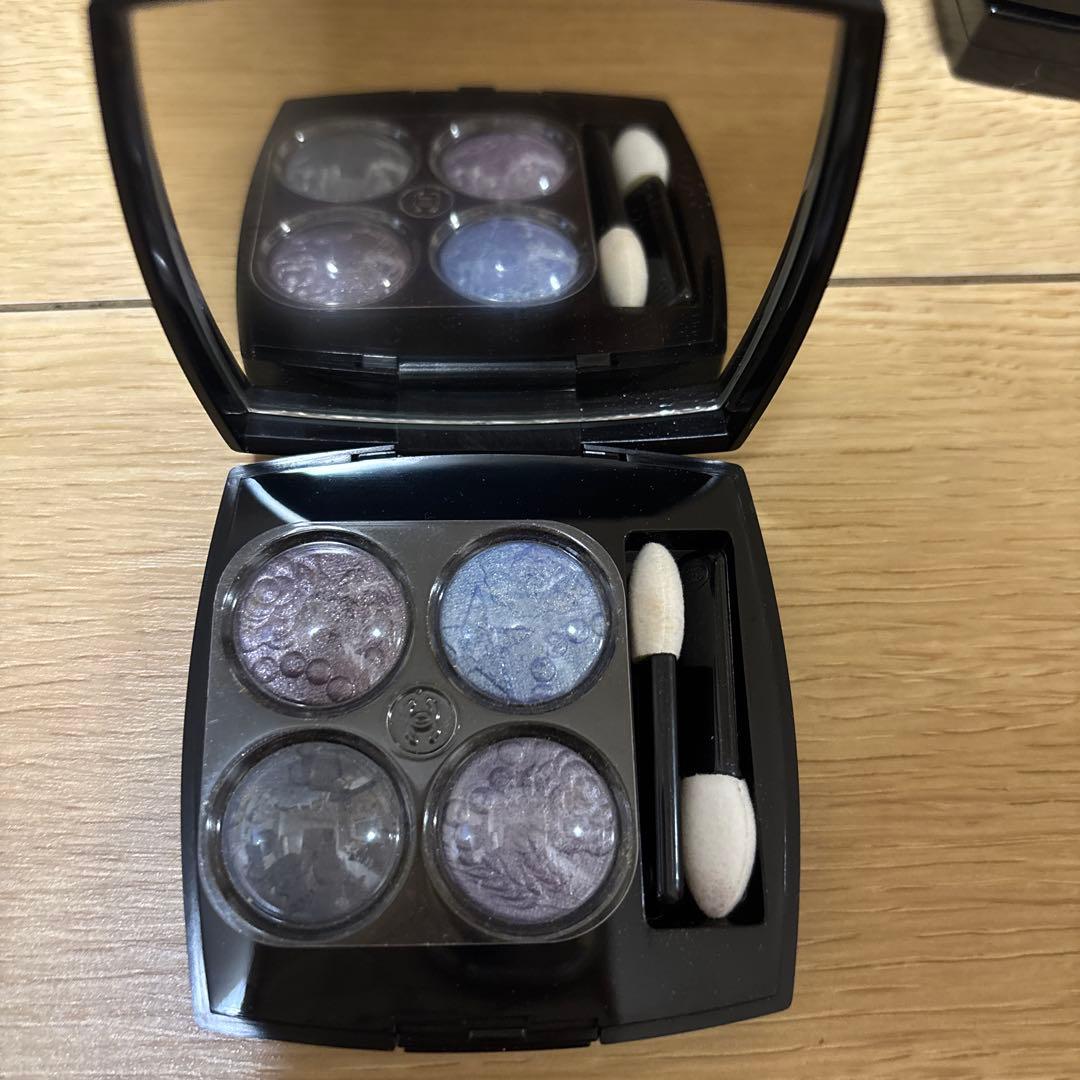 CHANEL レ キャトル オンブル 397 ニュイ アストラル ホリデー限定