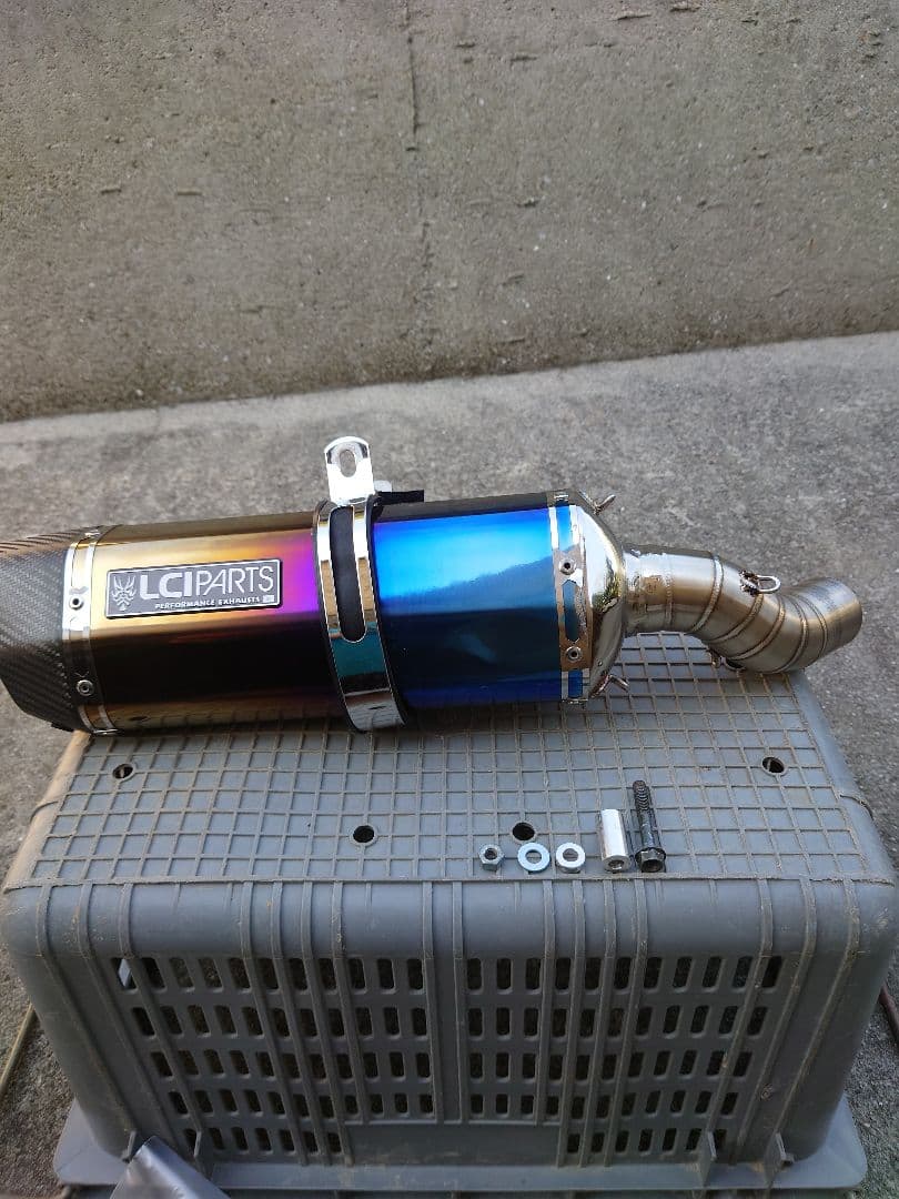 z900　マフラー　ｌｃｉ