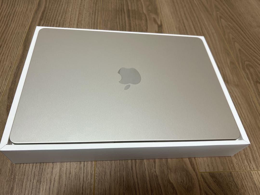 MacBookAir M2 2022年モデル 13インチ