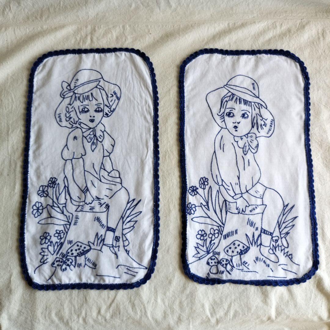 【roseさま】東欧　アンティーク　Red刺繍