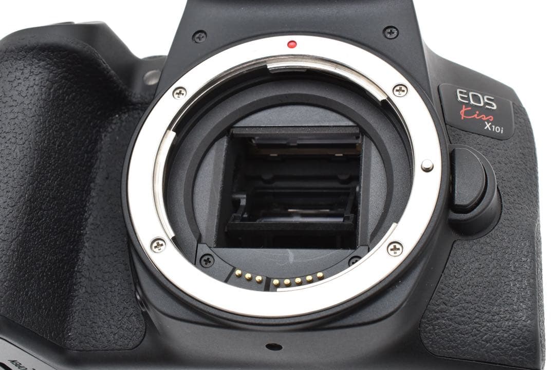 美品/一眼レフカメラ/canon kiss x10i標準&望遠ダブルレンズセット