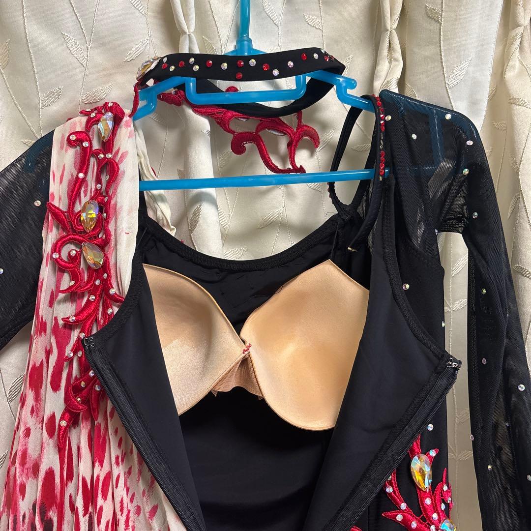 社交ダンスラテンヒョウ柄 黒とピンクドレス