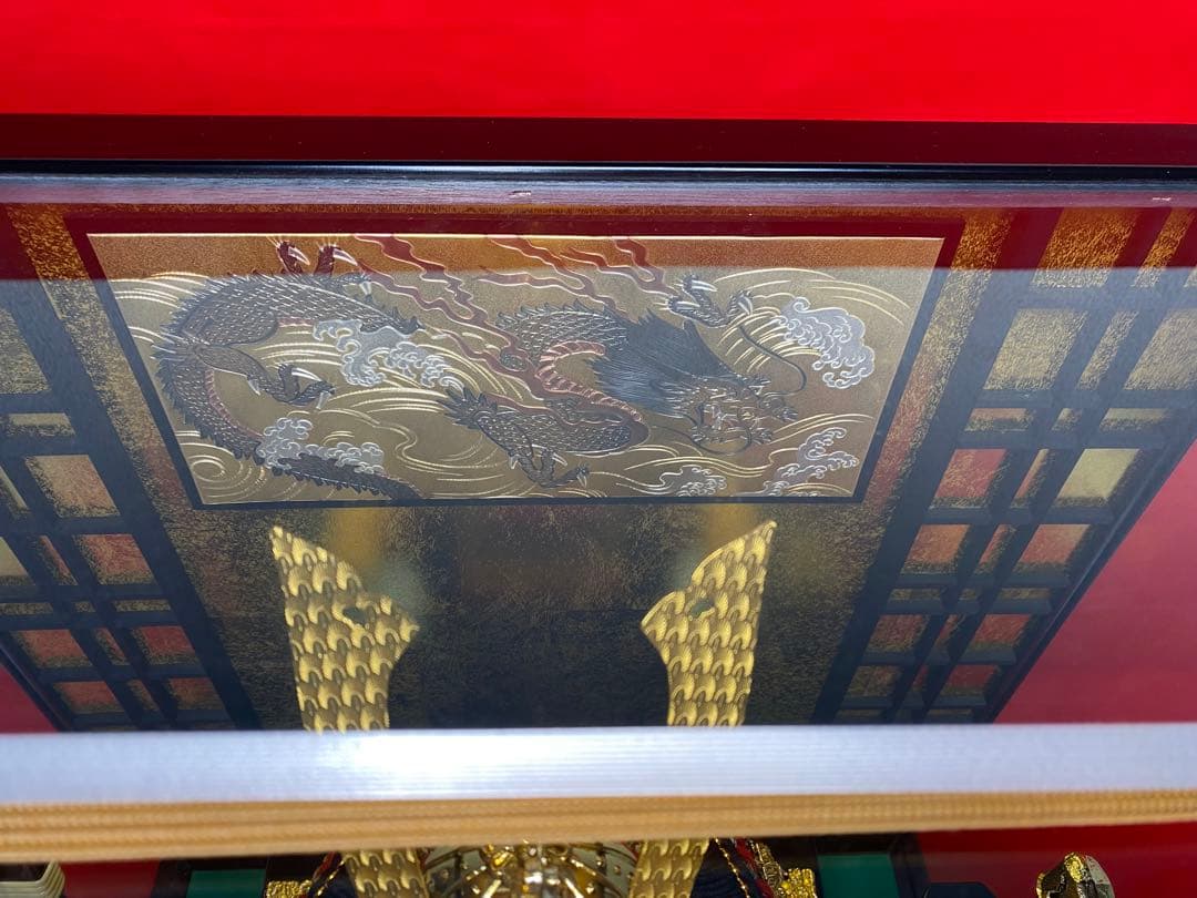 東京久月　五月人形　家紋付き大鎧飾り　オルゴール付き六角アクリルケース入