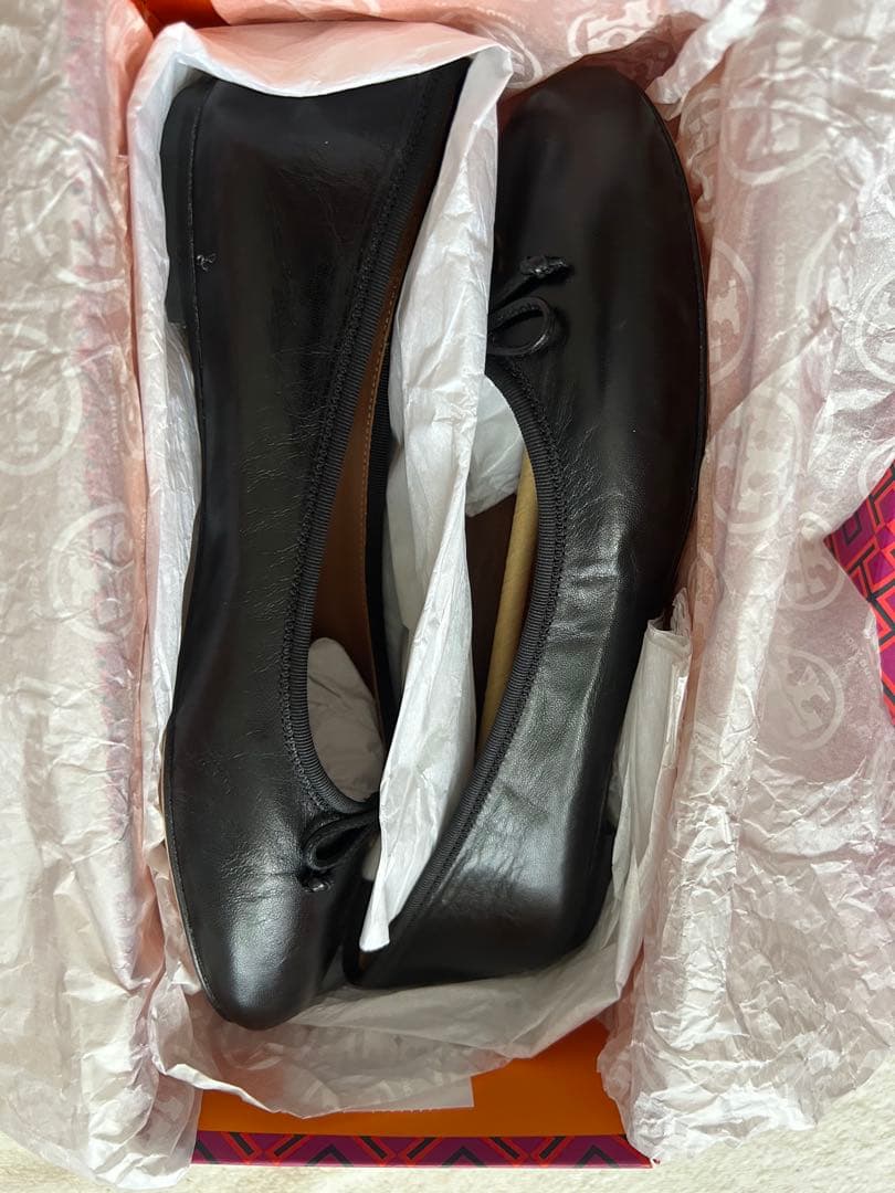 TORY BURCH ブラック フラットシューズ