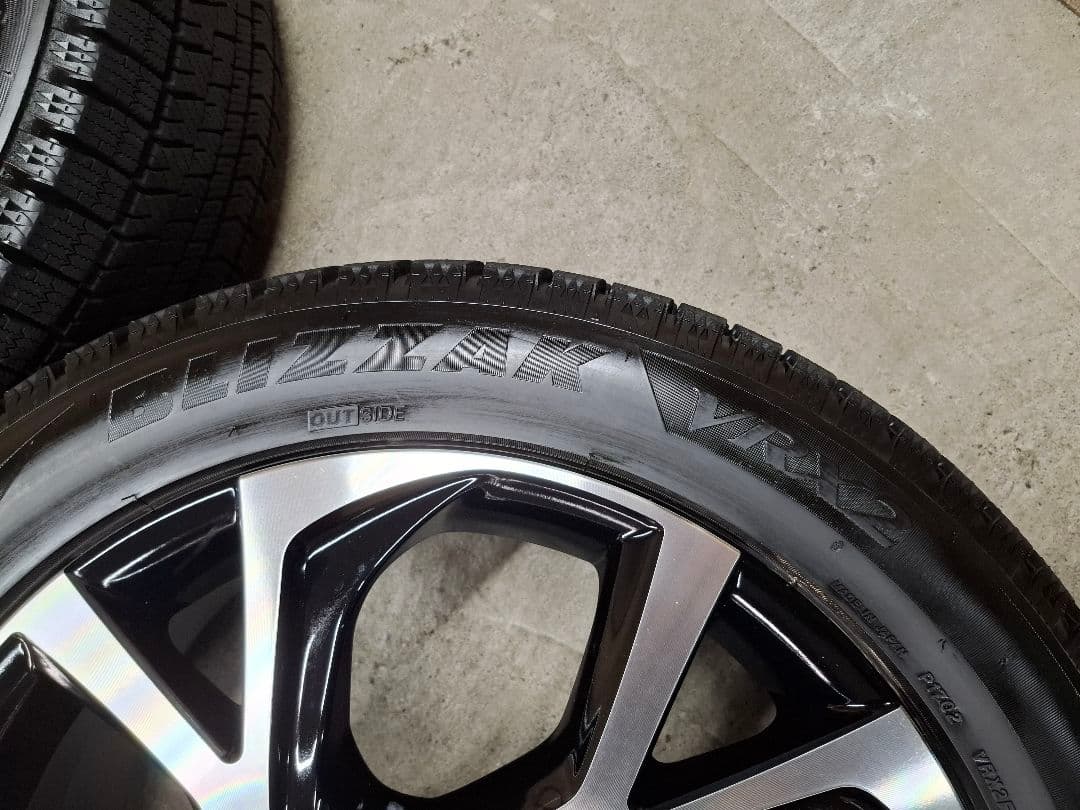 【ほぼ新品】トヨタ CH-R 純正 ホイールタイヤ ブリヂストン スタッドレス