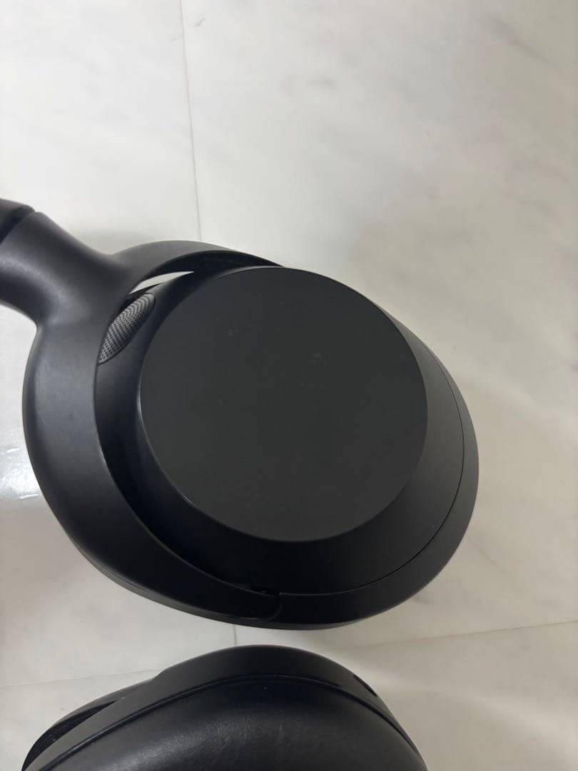 SONY ULT ワイヤレスヘッドホン(ヘッドホンスタンド付き)