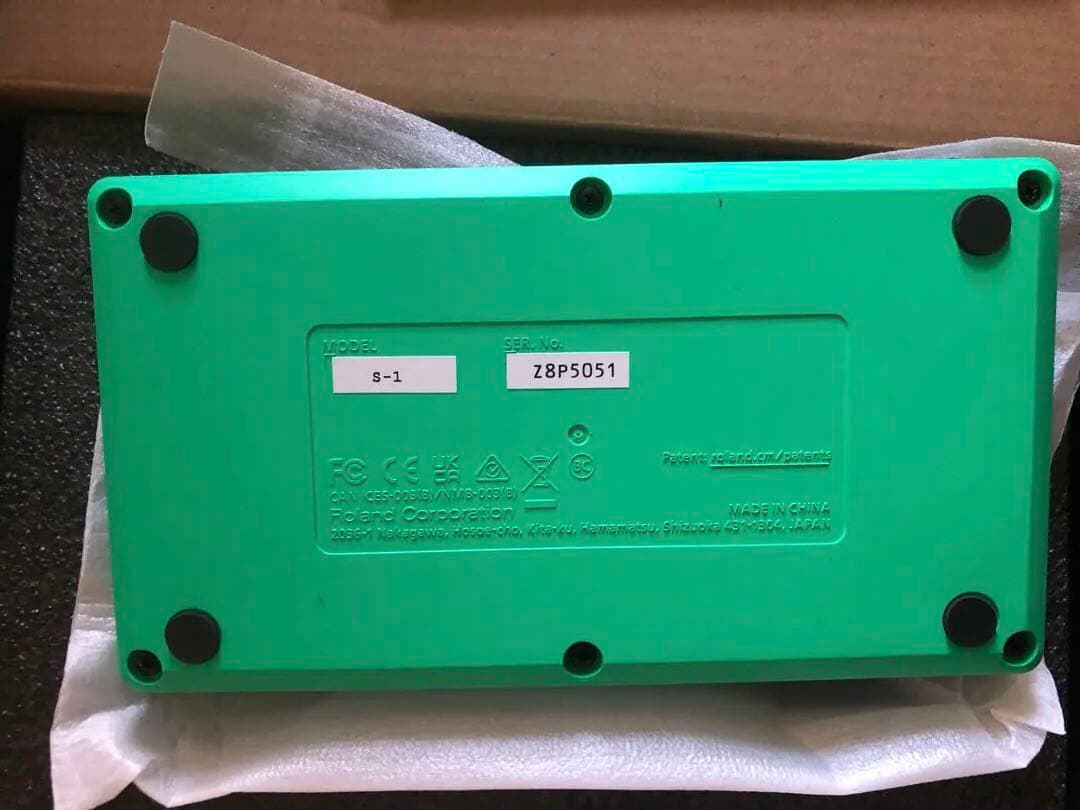 Roland S-1 シンセサイザー