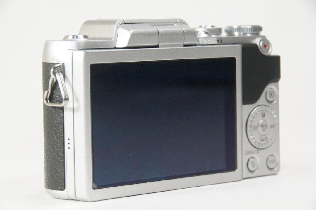 【美品】Panasonic LUMIX DMC-GF7 コンパクト デジカメ