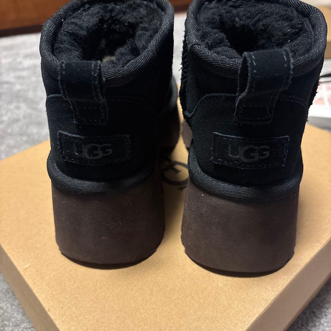 UGG 厚底Classic Ultra Mini New Heights 6
