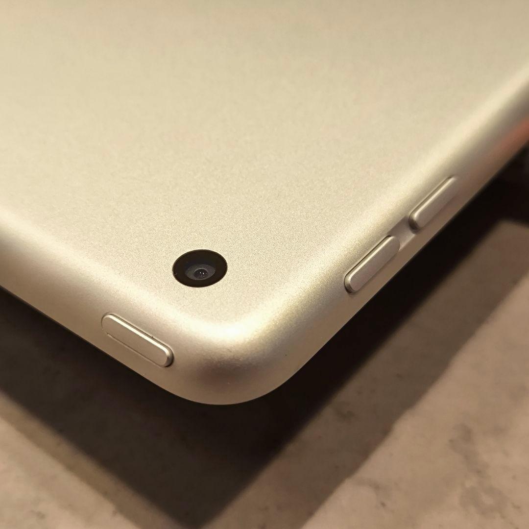 iPad8 第8世代 32GB WiFiモデル ApplePencil ケース付