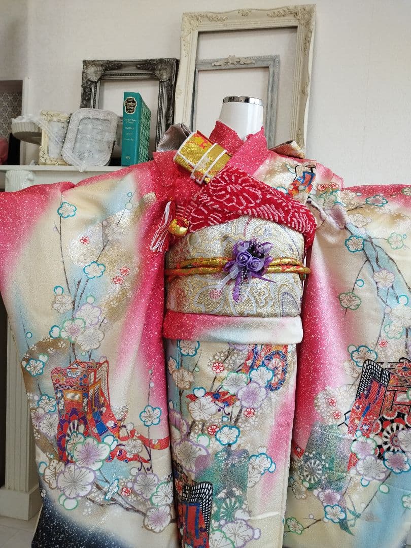 正絹☆古典調絵羽柄の着物単品