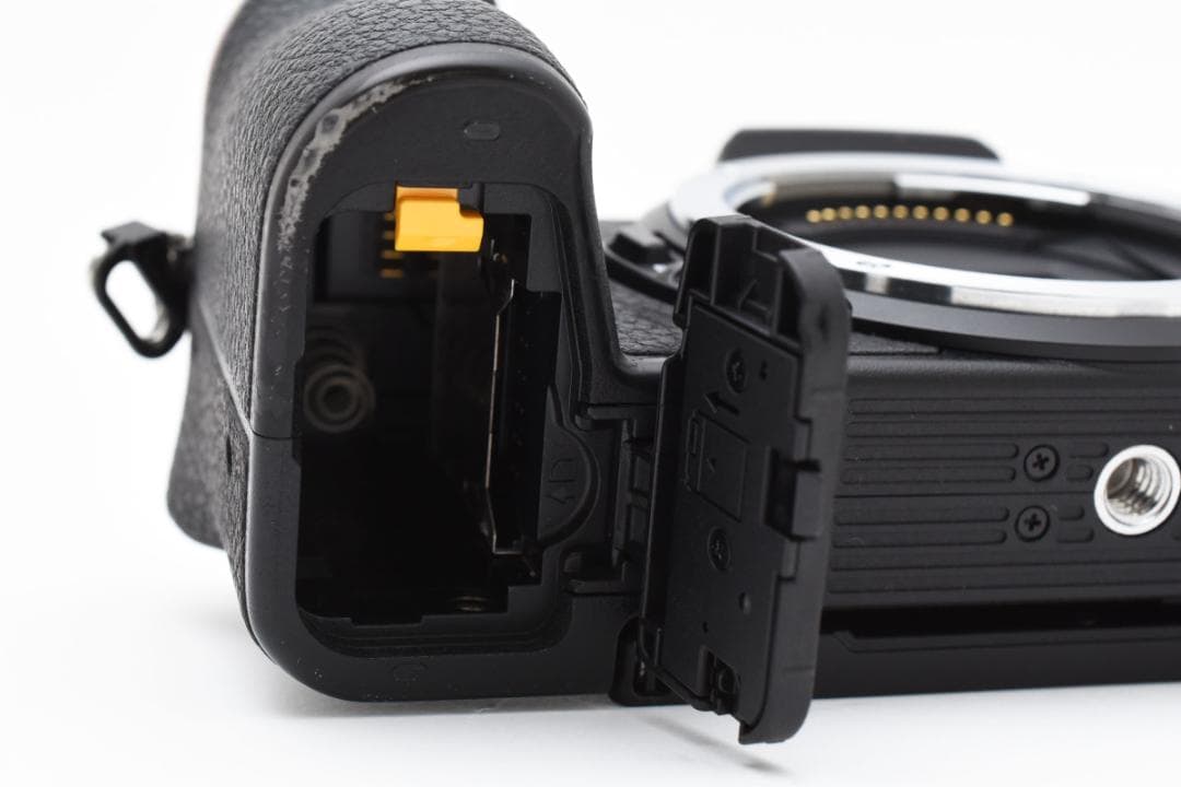 Nikon ニコン Z50 ボディ