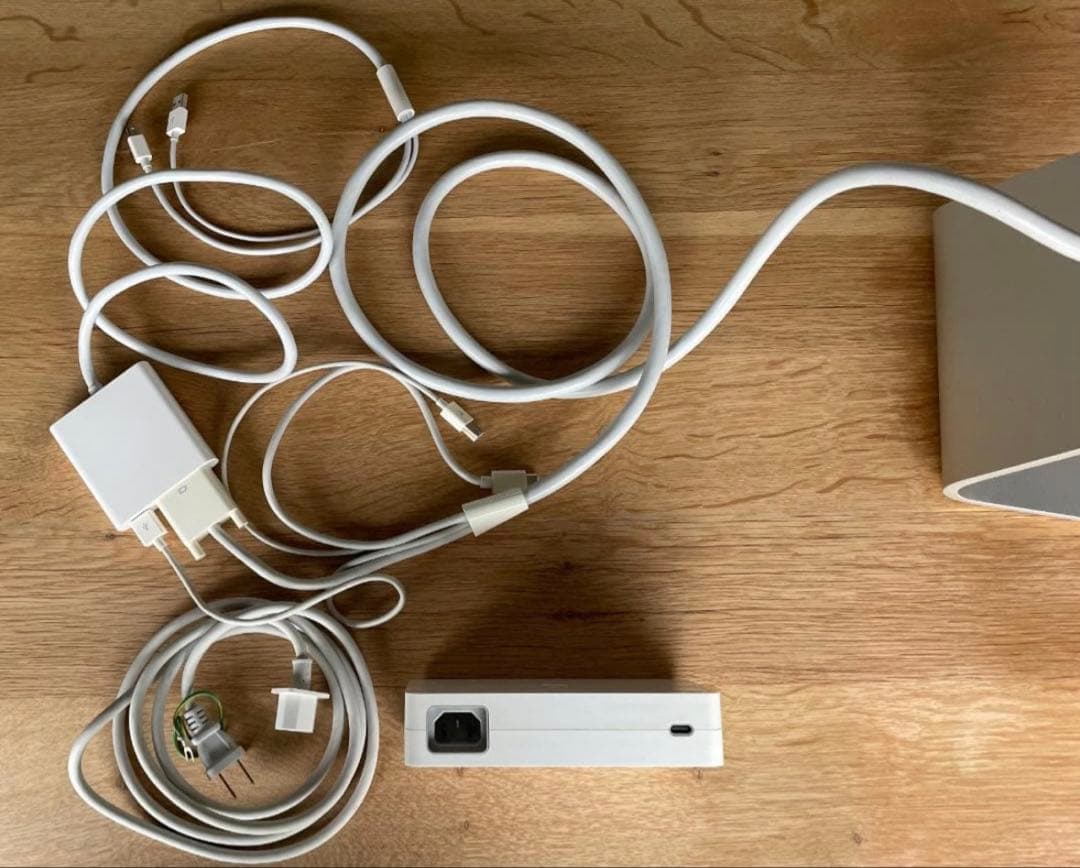 アップル　シネマディスプレイ　「30インチ【後期型】