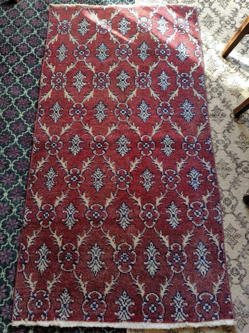 【人気の紋章柄】83×157 トルコヴィンテージラグ