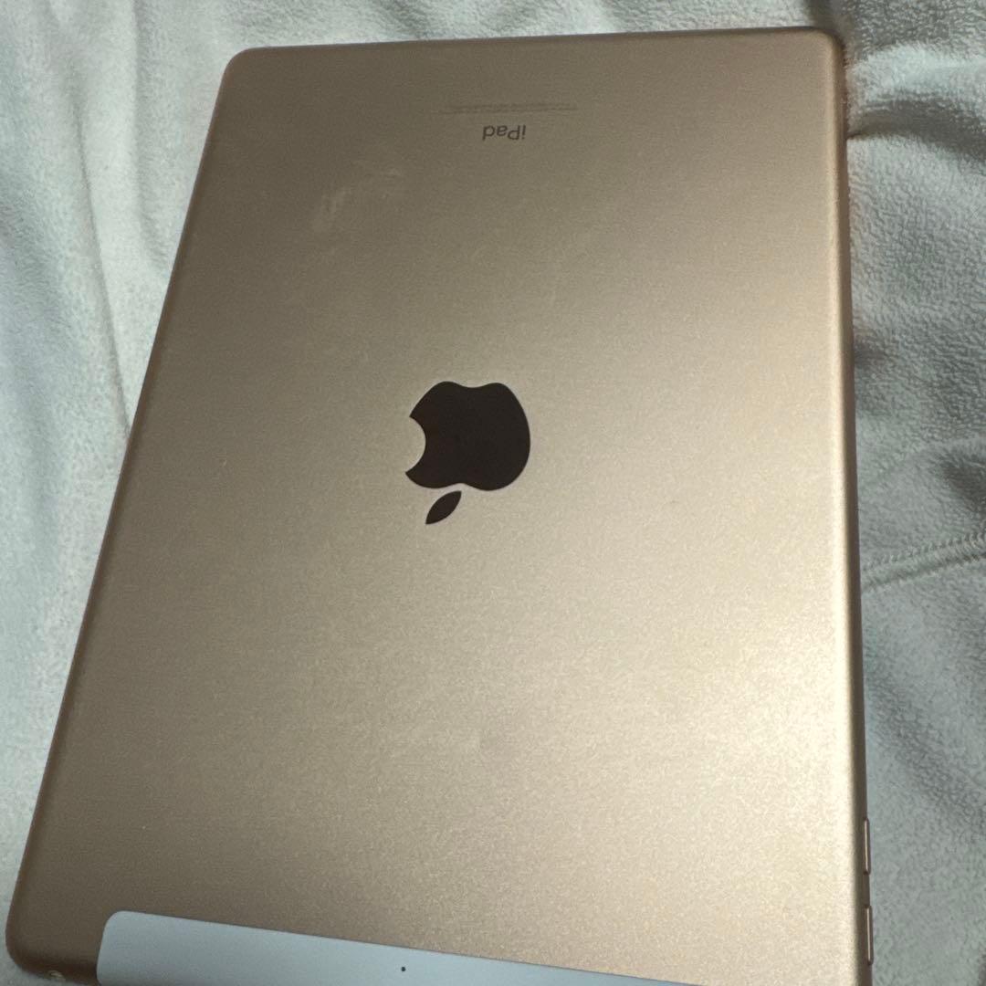 I*n様 iPad本体6世代