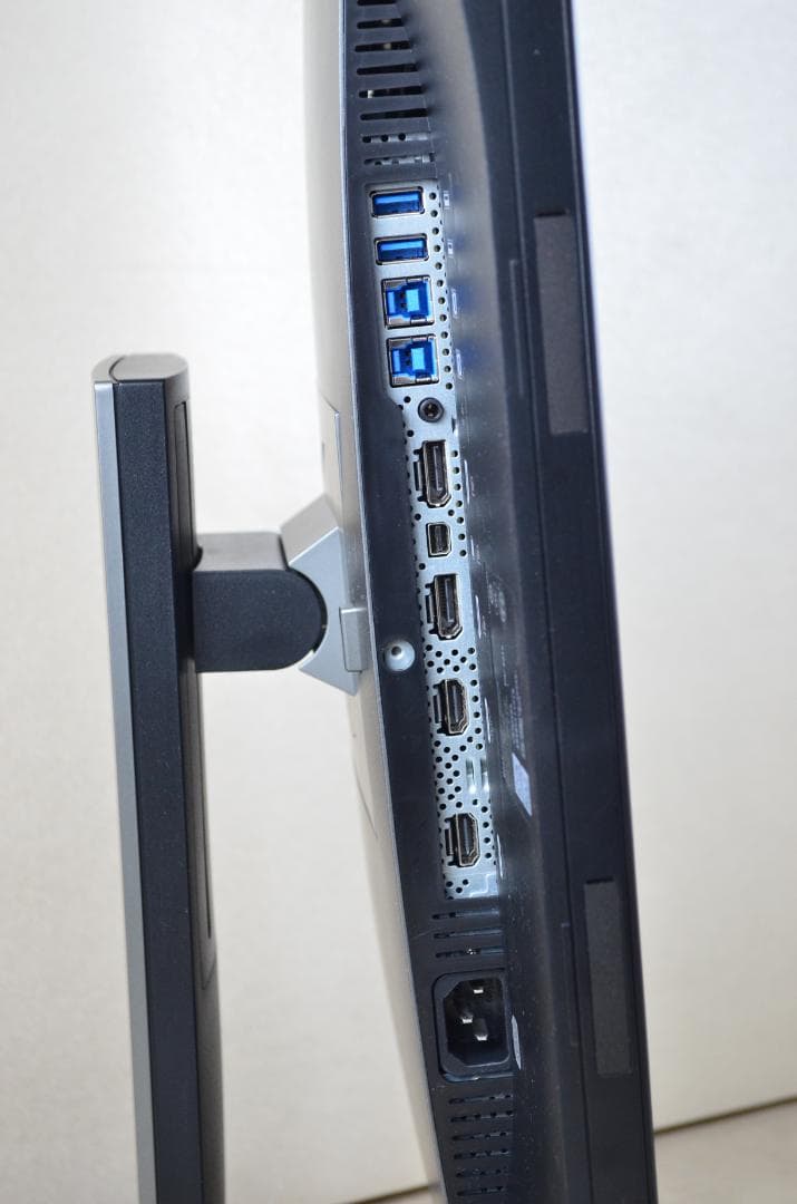 5996　超狭額　DELL　25型　UP2516D　WQHD　HDMI　IPS