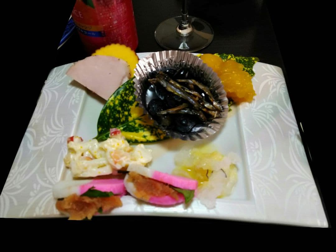 ♥ホームパーティー用♥美濃焼 ・名作良峰作高級浮き上り銀彩皿⬛洋風５種豪華２組