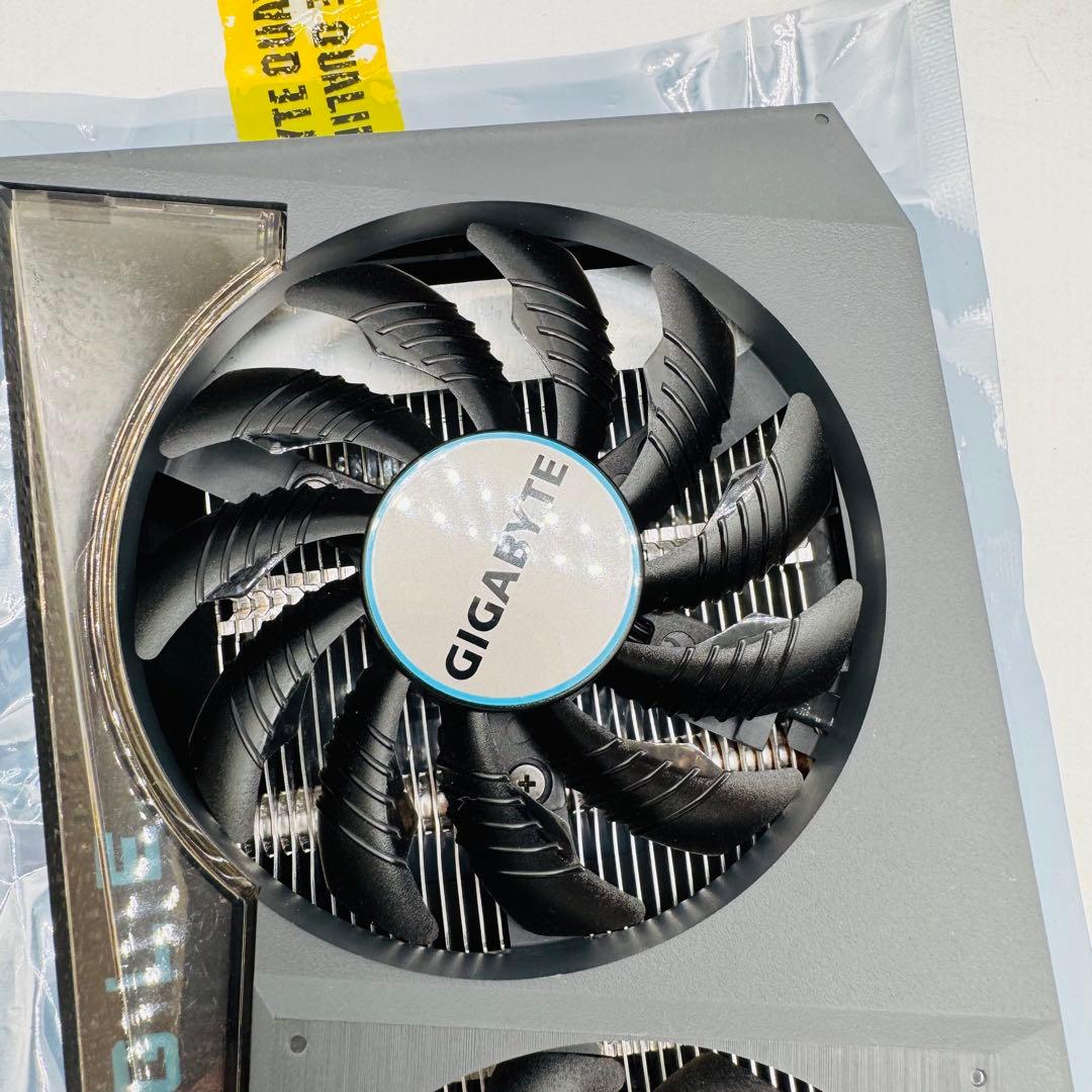 【極美品】GIGABYTE Radeon RX 6600 EAGLE 8G