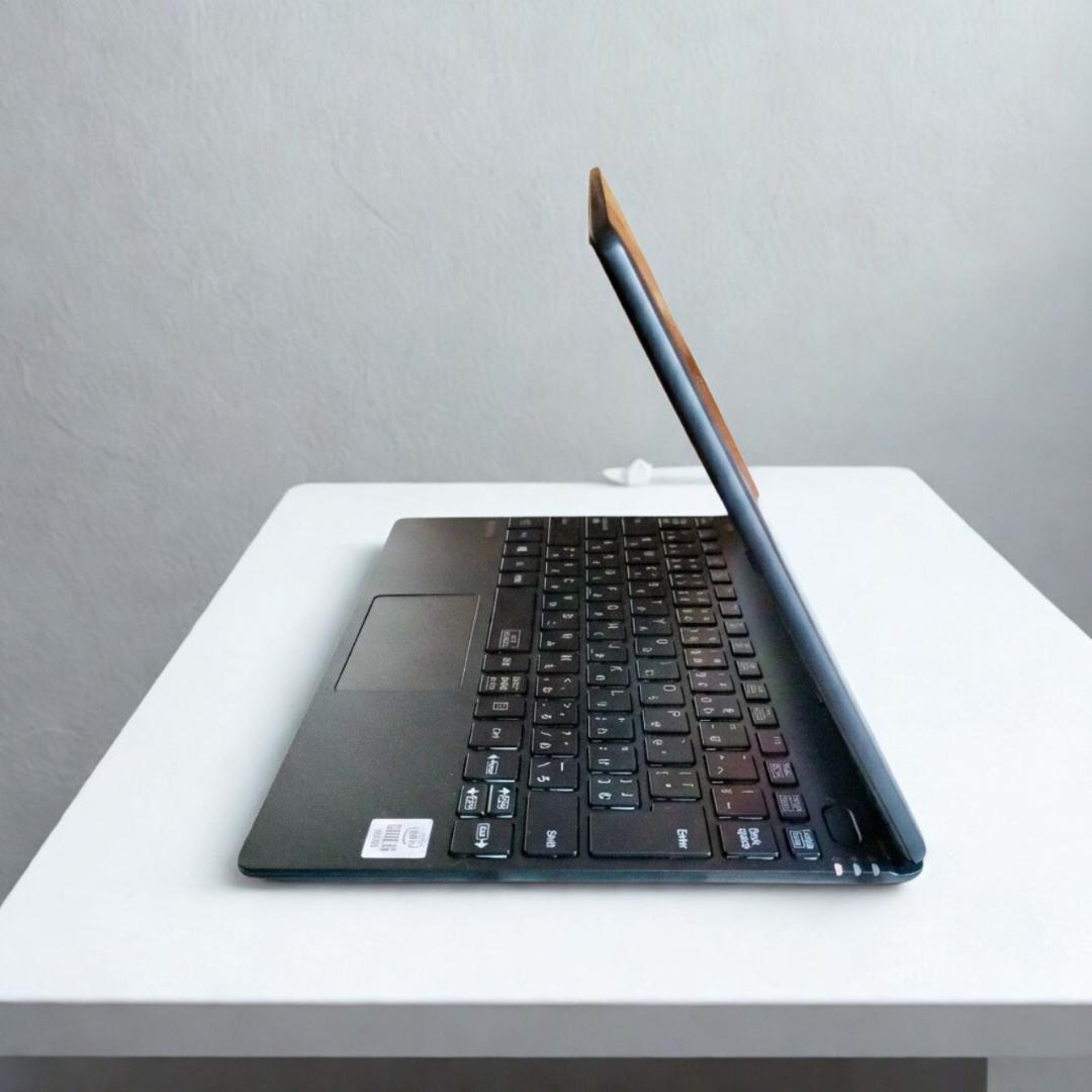 【軽量】NEC VersaPro i5第10世代 8GB SSD256GB ✨
