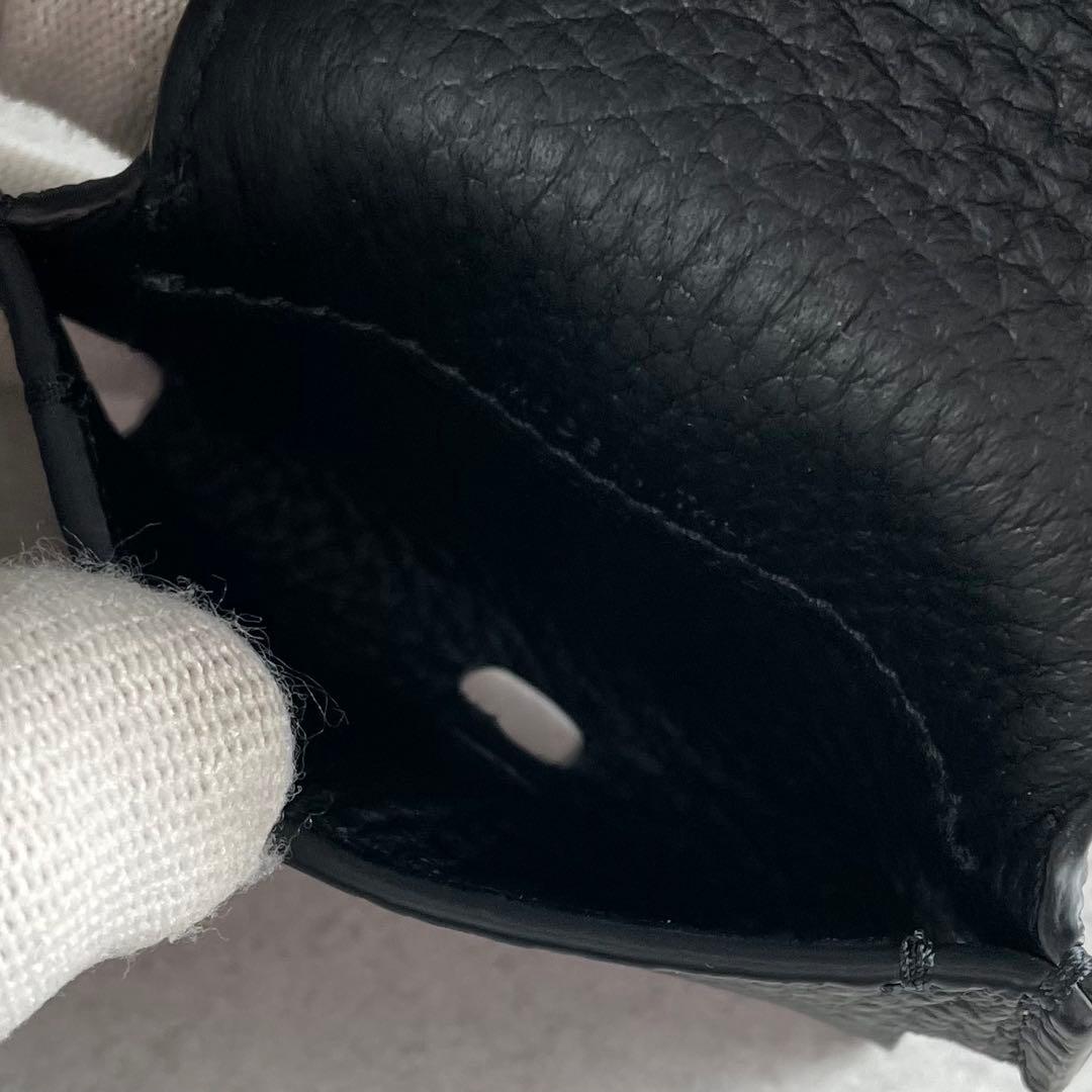 現行/未使用✨ エルメジルドゼニア エアポッズケース ディアスキン ブラック