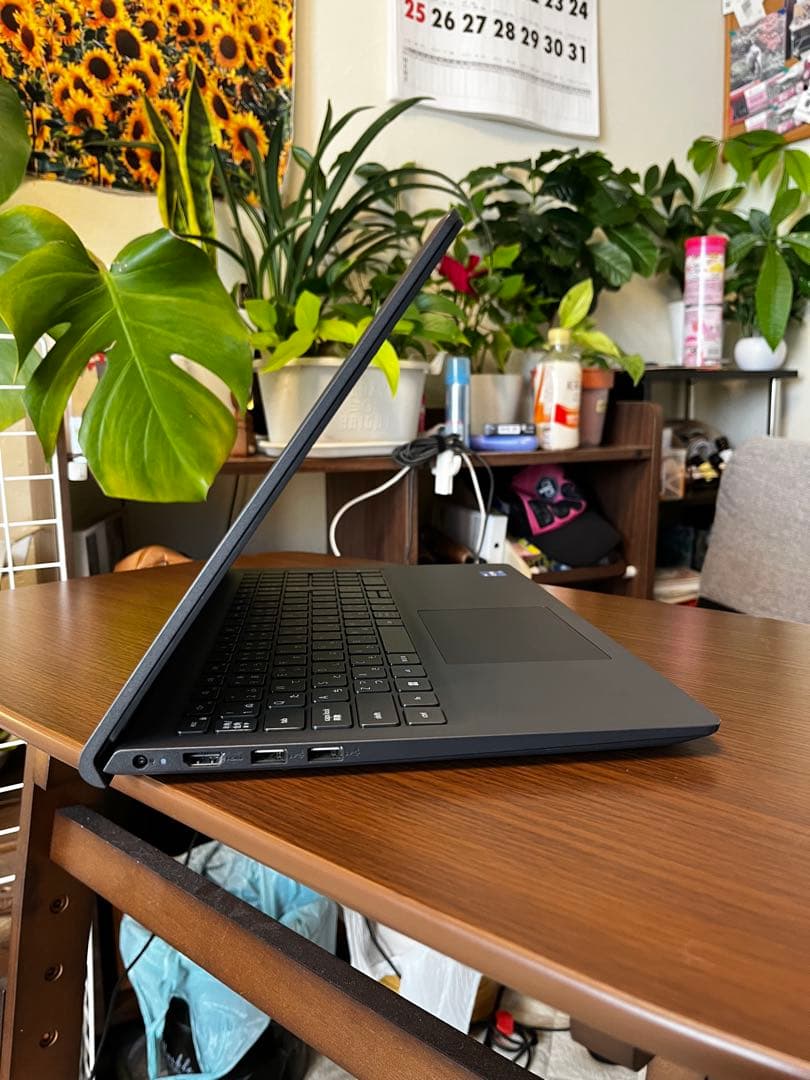 【超美品】DELL PC第11世代lnspiron15-3520