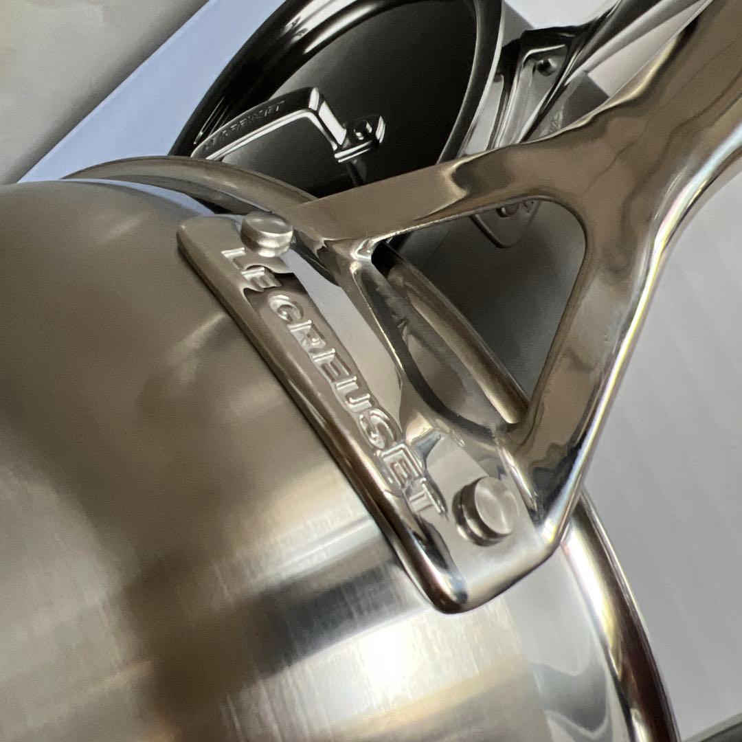 新品未使用ル・クルーゼ ステンレスフライパン24cm