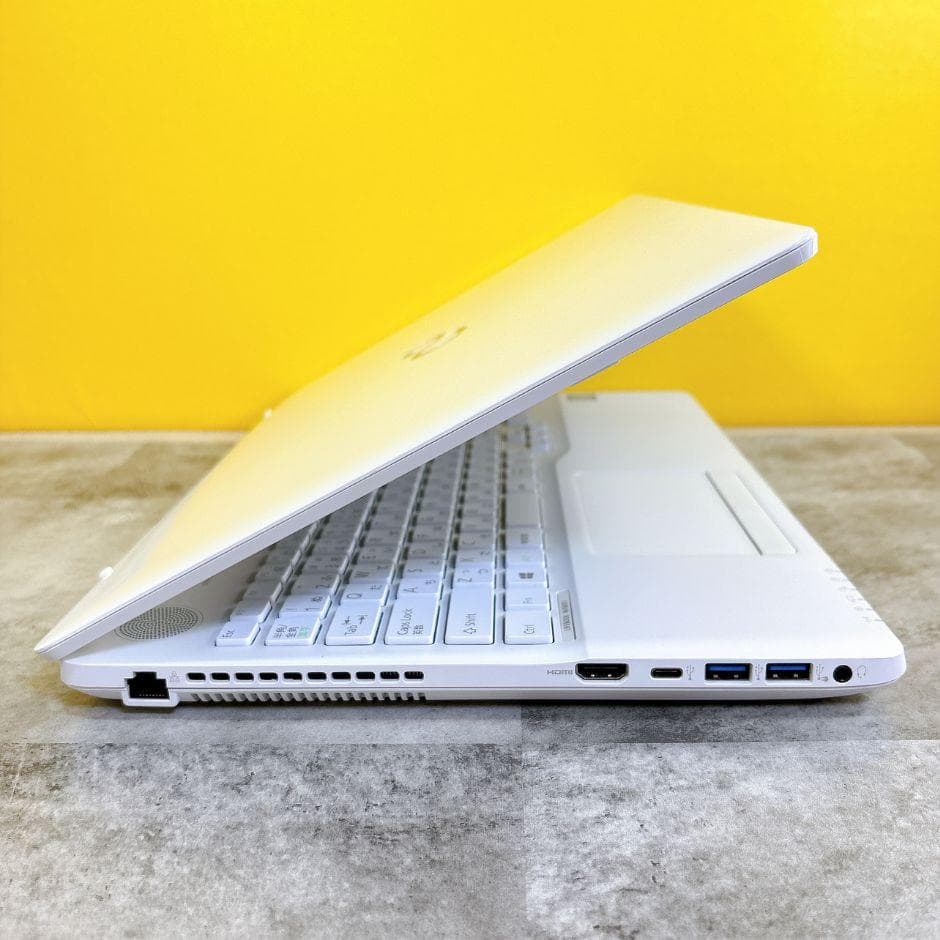 美品❣ⅰ7✨新品SSD512GB✨Windows11 カメラ 薄型ノートパソコン