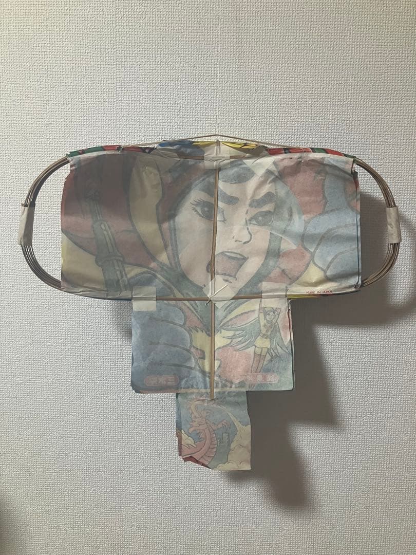 【未使用　長期保管品】昭和レトロ　竹ひご製　ガッチャマン凧　10枚セット