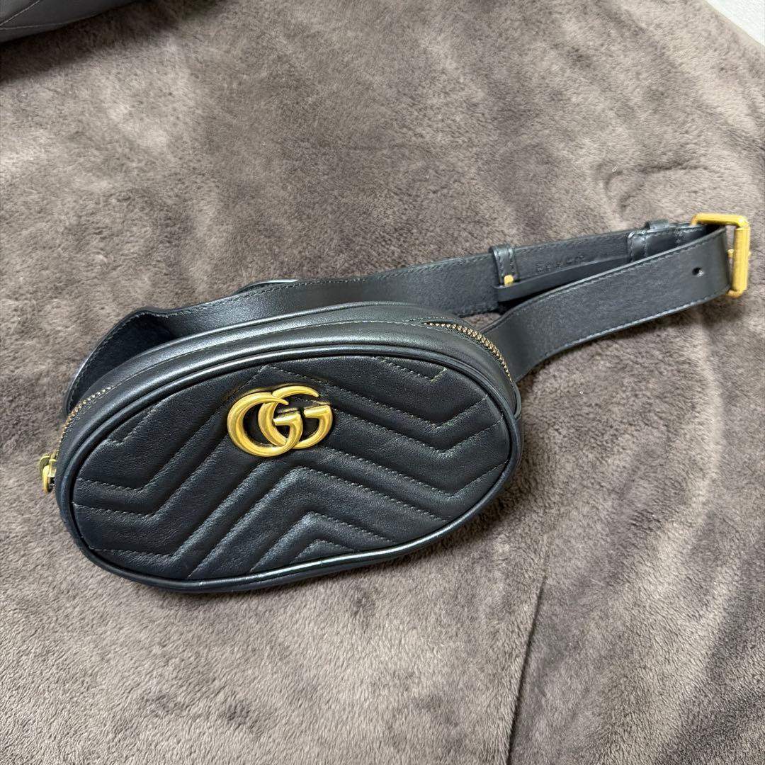 ‼️GUCCI ブラック キルティング ボディバッグ‼️