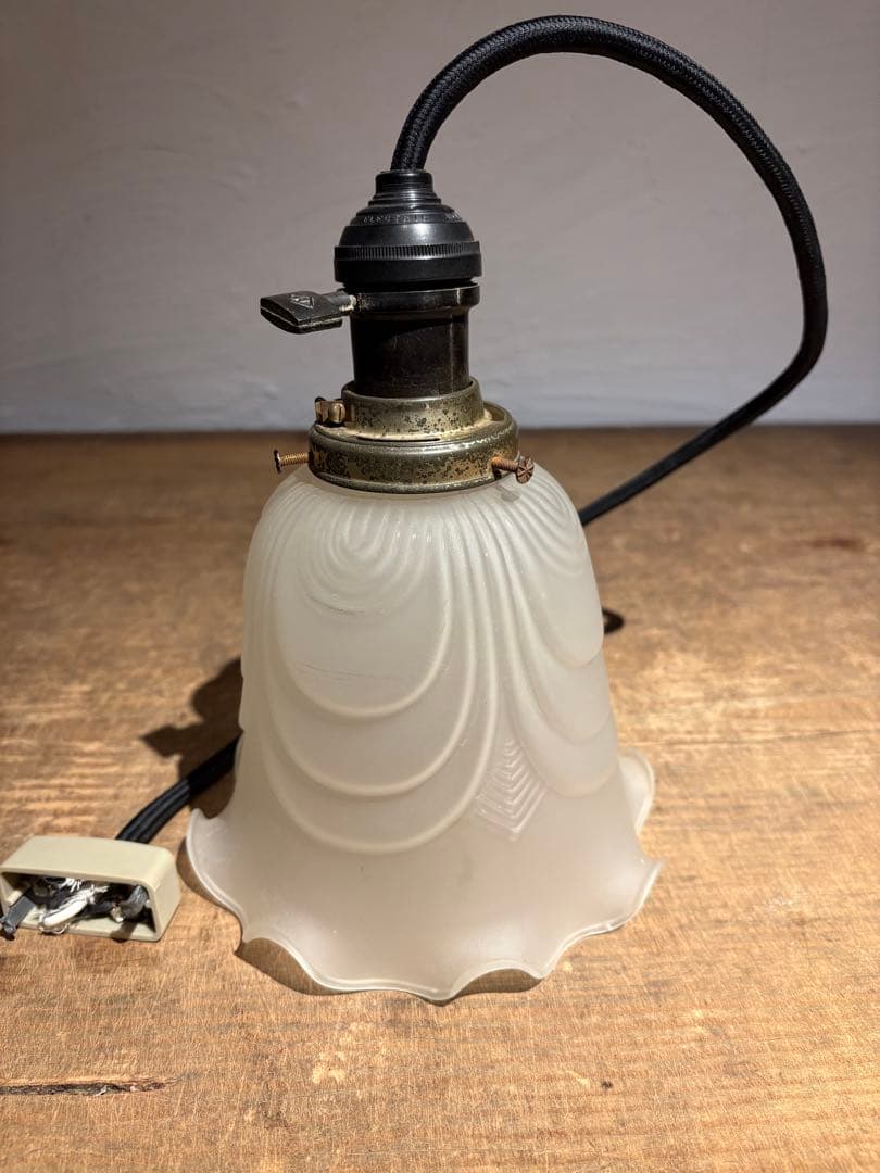 アンティーク　フリルペンダントライト