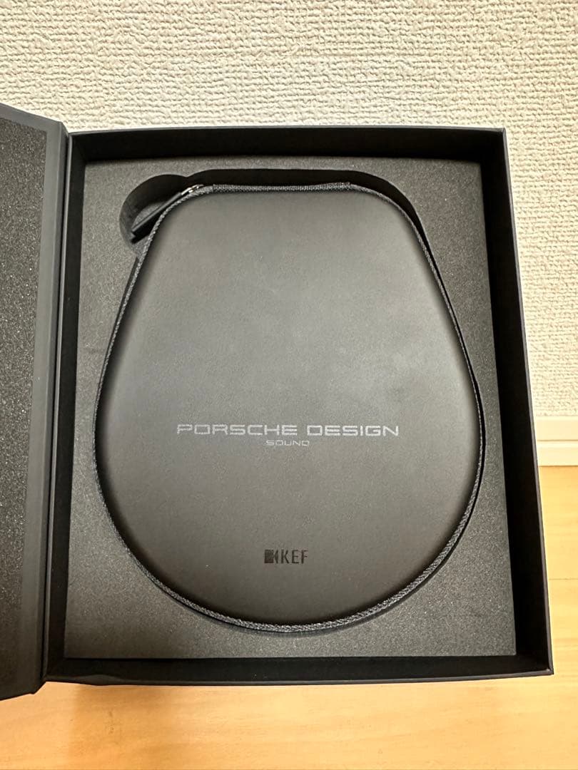 イヤホン KEF Motion One Porsche Design SP3902GA