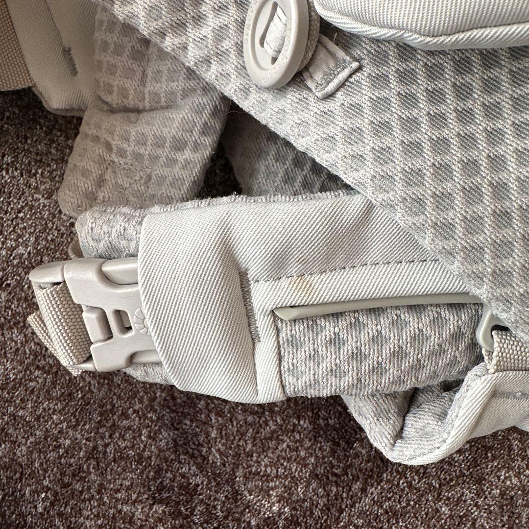 エルゴ OMNI Breeze(オムニブリーズ)