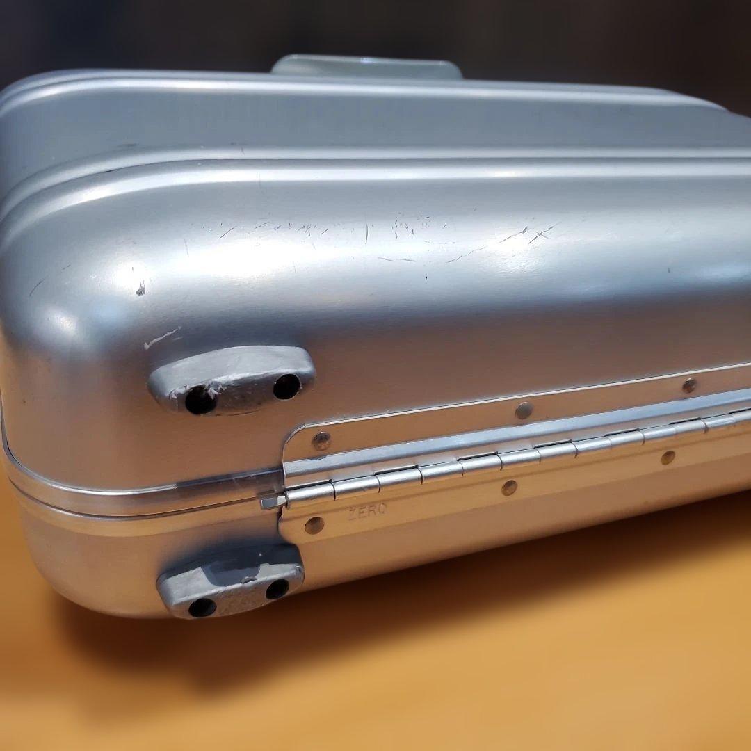 【希少】ゼロハリバートン アタッシュケース ELITE ダイヤル錠