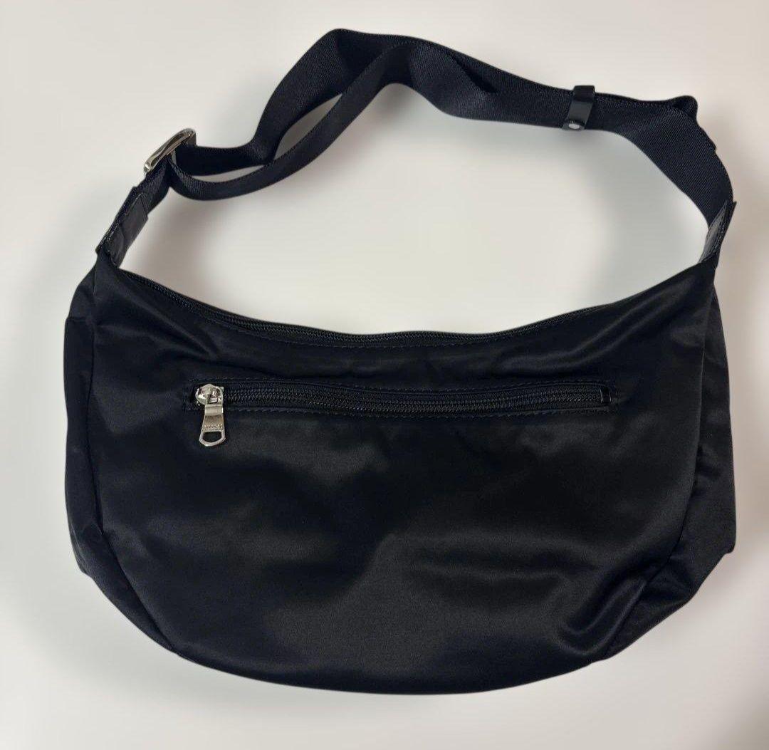 美品☆ラシット ナイロン ラウンドショルダーバッグ 金具シルバー