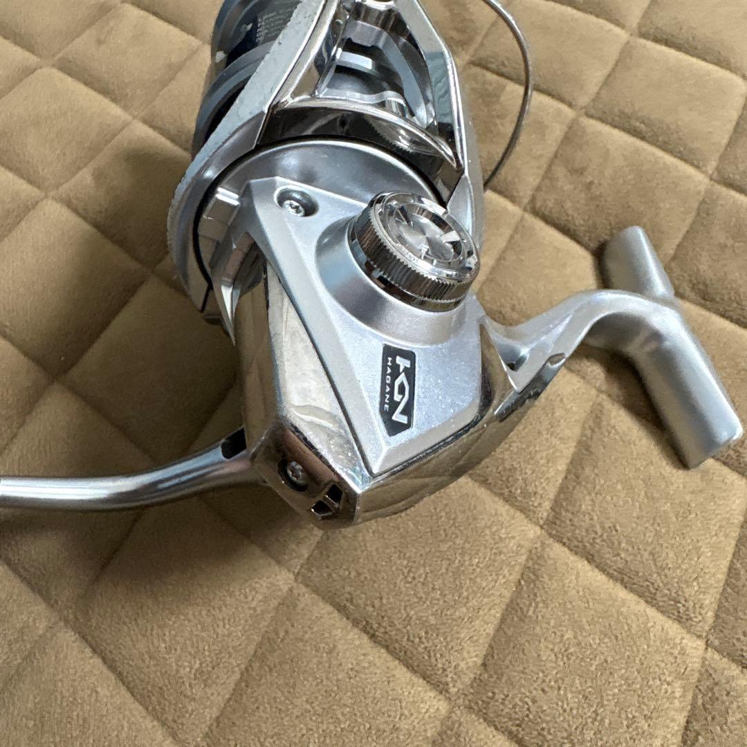 SHIMANO ストラディック2500HGS-Kスピニングリール