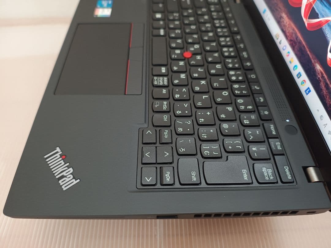 レノボ Thinkpad X13 gen2